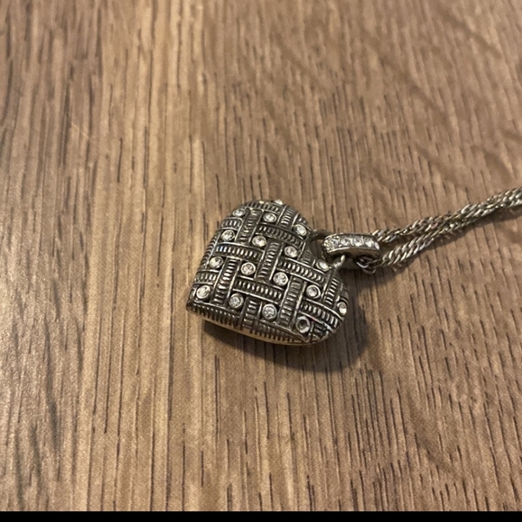 GORGEOUS NWOT BRIGHTON HEART NECKLACE ❤️ - Picture 2 of 6